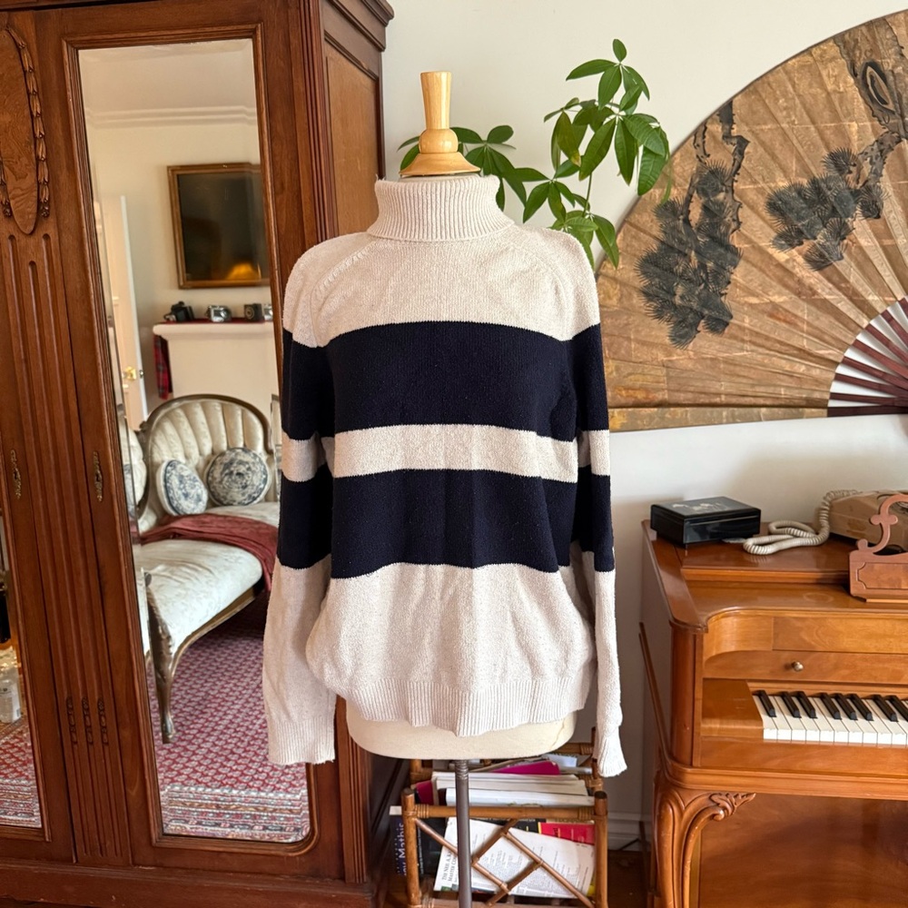 Banana Republic Turtleneck
